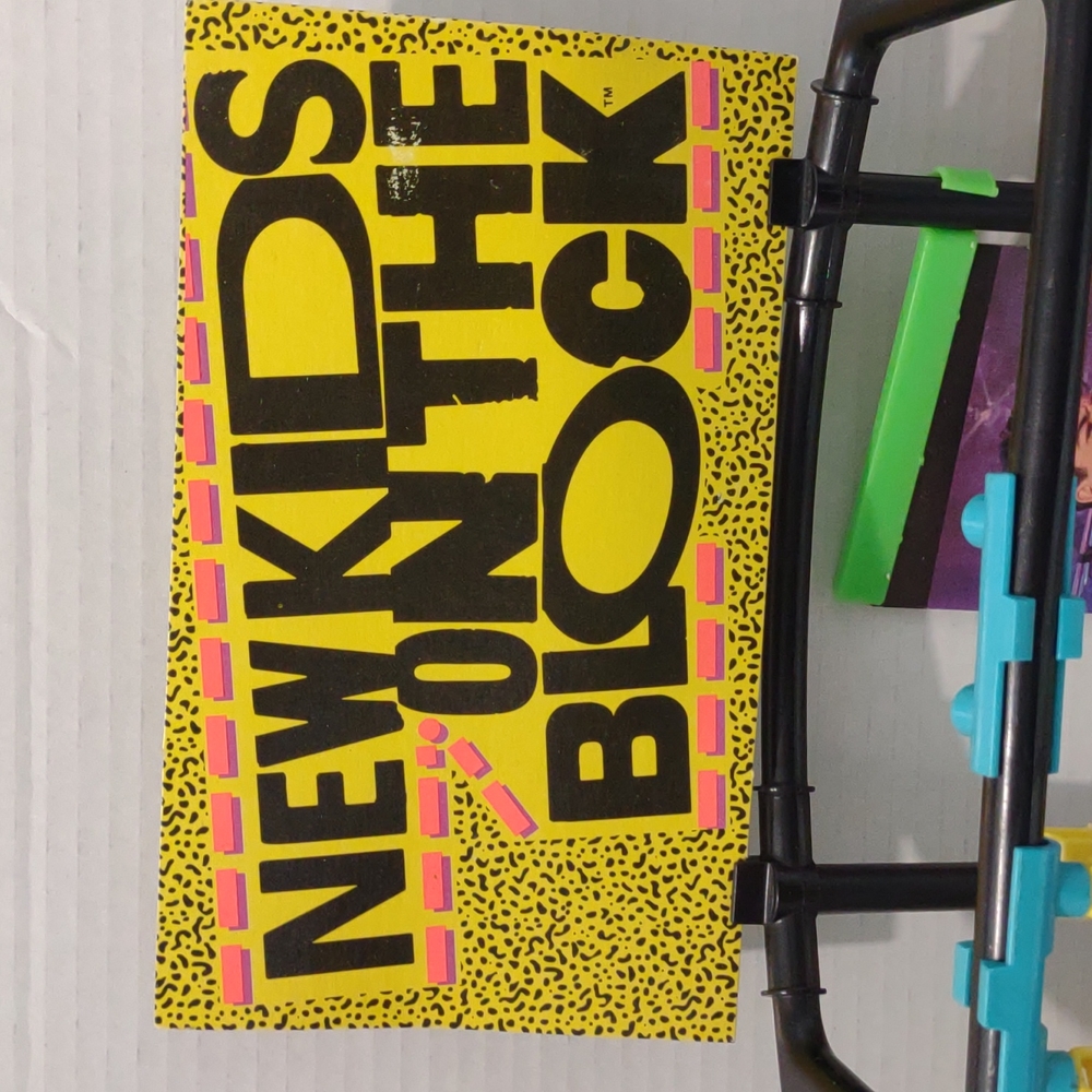 Vintage New Kids On the Block Doll Stage - Picture 2 of 13